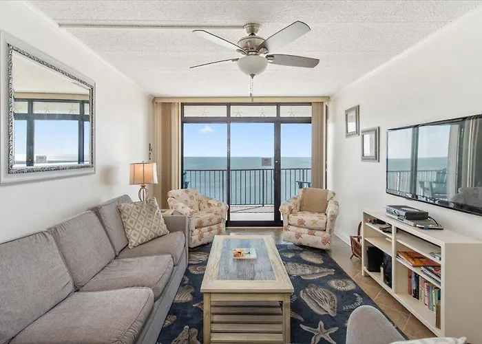 Ocean Front 3 Bedroom In Sea Terrace With Outdoor Pool! Holiday home Ocean City