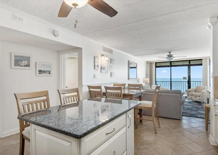 Ocean Front 3 Bedroom In Sea Terrace With Outdoor Pool! Ocean City