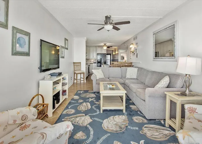 Holiday home Ocean Front 3 Bedroom In Sea Terrace With Outdoor Pool! *