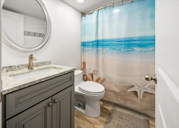 Ocean Front 3 Bedroom In Sea Terrace With Outdoor Pool! Holiday home